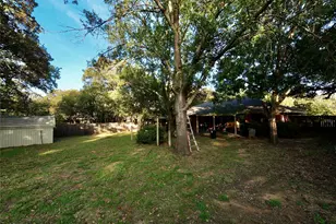 3106 S Lipsey St, Decatur, TX 76234 - Photo 25