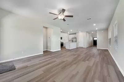 401 Cottagewood Drive, Princeton, TX 75071 - Photo 5