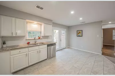 319 Cypress Street, Duncanville, TX 75137 - Photo 17