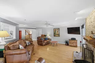 7608 Tallow Dr, Irving, TX 75063 - Photo 15