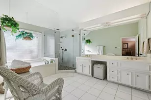 7608 Tallow Dr, Irving, TX 75063 - Photo 21