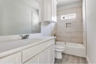 5520 Goodman Avenue, Fort Worth, TX 76107 - Photo 11