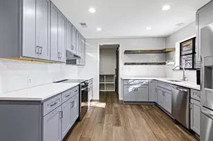 175 Clover Ln, Decatur, TX 76234 - Photo 17