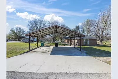 175 Clover Lane, Decatur, TX 76234 - Photo 5