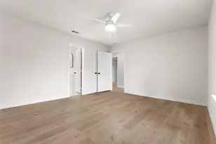 2806 28th St, Fort Worth, TX 76106 - Photo 13