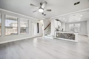 813 Lake Forest Trl, Little Elm, TX 75068 - Photo 5