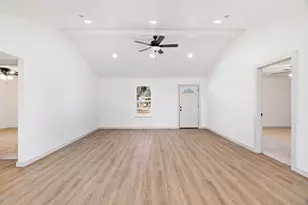 728 County Rd 44050, Powderly, TX 75473 - Photo 9