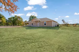728 County Rd 44050, Powderly, TX 75473 - Photo 3