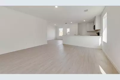 204 Asterwood Lane, Sherman, TX 75092 - Photo 5