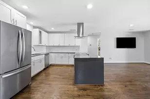 13906 Dennis Ln, Farmers Branch, TX 75234 - Photo 7