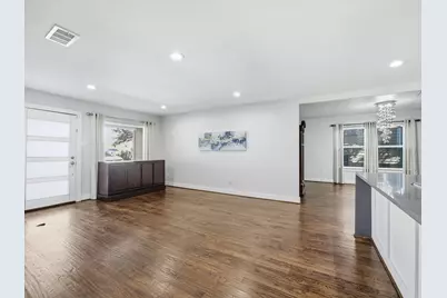 13906 Dennis Lane, Farmers Branch, TX 75234 - Photo 5