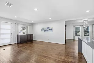 13906 Dennis Ln, Farmers Branch, TX 75234 - Photo 5