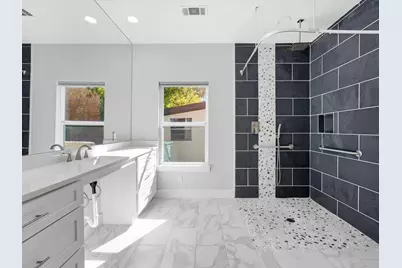 13906 Dennis Lane, Farmers Branch, TX 75234 - Photo 17