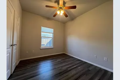 746 Carroll Lane, Lewisville, TX 75067 - Photo 13