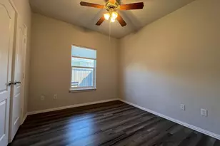 746 Carroll Ln, Lewisville, TX 75067 - Photo 13