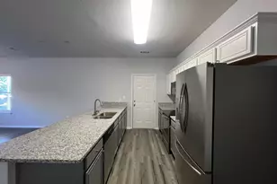 746 Carroll Ln, Lewisville, TX 75067 - Photo 9