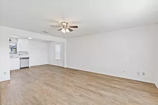 420 S Riggins St, Anna, TX 75409 - Photo 3