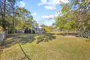 105 Reich St, Bonham, TX 75418 - Photo 29