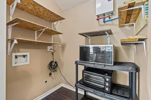 105 Reich St, Bonham, TX 75418 - Photo 13