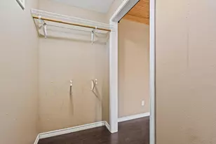 105 Reich St, Bonham, TX 75418 - Photo 19