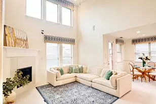 1221 Dakota St, Carrollton, TX 75010 - Photo 3