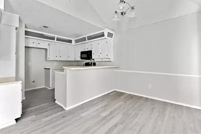 7652 Colorado Creek Court, Fort Worth, TX 76133 - Photo 21