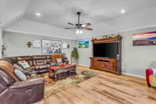 812 E McGee St, Sherman, TX 75090 - Photo 5