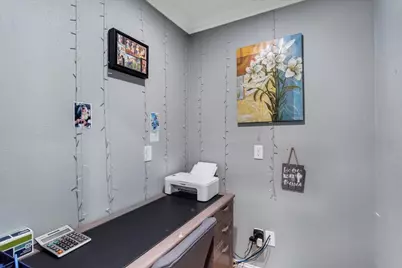 812 E McGee Street, Sherman, TX 75090 - Photo 17