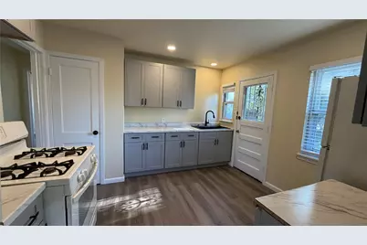 530 Ryan Road, Dallas, TX 75224 - Photo 3