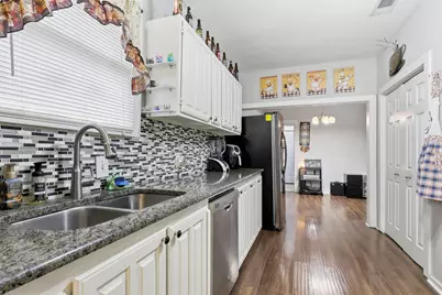 618 Granbury Street, Cleburne, TX 76033 - Photo 17