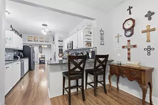 618 Granbury St, Cleburne, TX 76033 - Photo 15