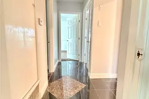 10242 Brockbank Dr, Dallas, TX 75229 - Photo 9