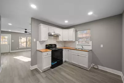 702 E 1st Avenue, Corsicana, TX 75110 - Photo 13