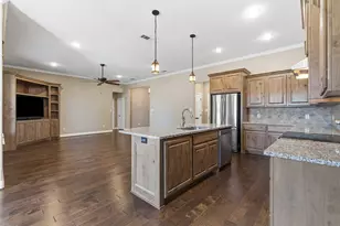 1617 Hawthorne St, Cleburne, TX 76033 - Photo 25