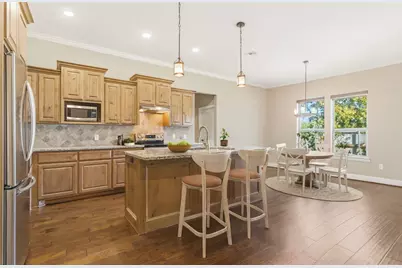 1617 Hawthorne Street, Cleburne, TX 76033 - Photo 19