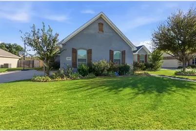 1617 Hawthorne Street, Cleburne, TX 76033 - Photo 3