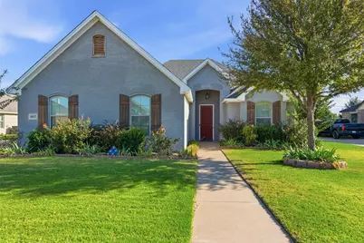 1617 Hawthorne Street, Cleburne, TX 76033 - Photo 1