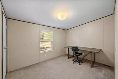 1517 County Road 2162, Barry, TX 75102 - Photo 17