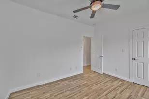 2617 Hillside Dr, Granbury, TX 76048 - Photo 17