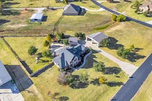 2200 Twin Creeks Ct, Pilot Point, TX 76258 - Photo 39