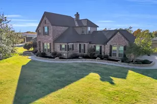 2200 Twin Creeks Ct, Pilot Point, TX 76258 - Photo 3