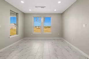 6916 Sky Rd, Joshua, TX 76058 - Photo 9