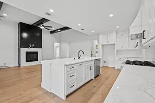 4605 Dripping Springs Rd, Sherman, TX 75090 - Photo 13