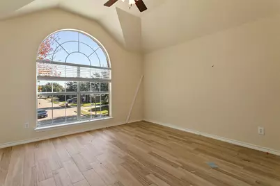 11409 Pheasant Creek Drive, Fort Worth, TX 76244 - Photo 7