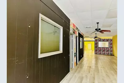 109 S Travis Street, Sherman, TX 75090 - Photo 9