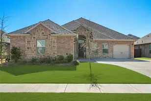 418 Shari Dr, Midlothian, TX 76065 - Photo 1