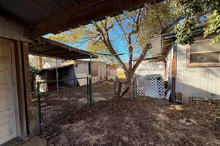 315 Wildwind St, Gun Barrel City, TX 75156 - Photo 27