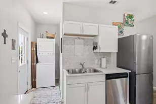 838 W Quitman St, Emory, TX 75440 - Photo 13