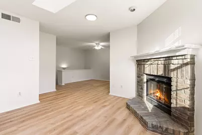 5757 E University Boulevard #26D, Dallas, TX 75206 - Photo 11