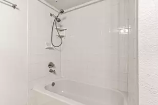 5757 E University Blvd, Dallas, TX 75206 - Photo 21